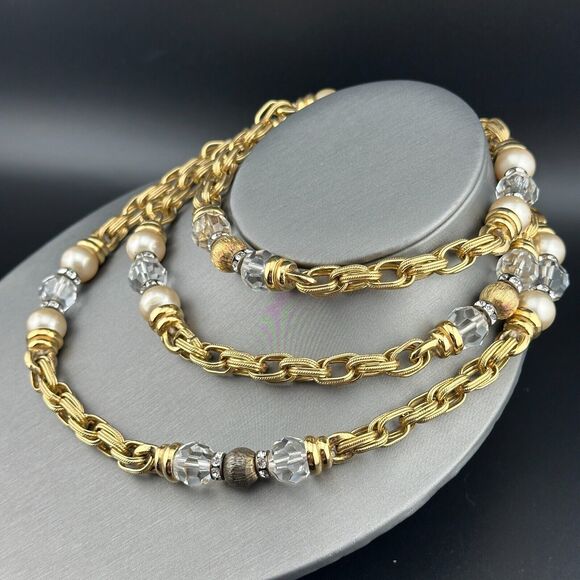 Heavy Vintage Gold Plated Chain Necklace Faux Pearl Crystal Beads Rhinestone 22" - Picture 9 of 11
